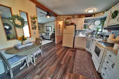 32 Green Street, Houlton, ME 04730 - Photo 7