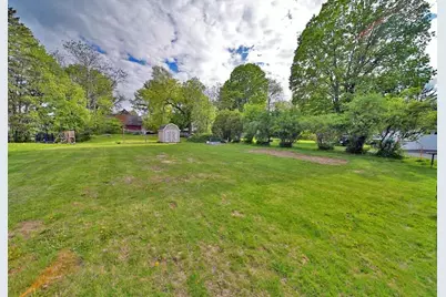 32 Green Street, Houlton, ME 04730 - Photo 5
