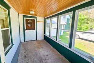 946 US Route 2 W, Dixfield, ME 04224 - Photo 27