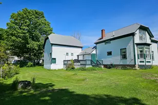 946 US Route 2 W, Dixfield, ME 04224 - Photo 11