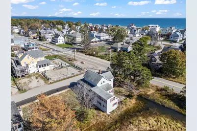 17 Randall Avenue, Old Orchard Beach, ME 04064 - Photo 11