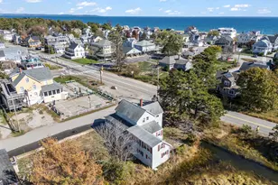 17 Randall Ave, Old Orchard Beach, ME 04064 - Photo 11