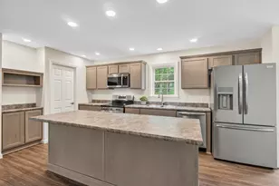 47 Evergreen Dr, Boothbay, ME 04537 - Photo 3