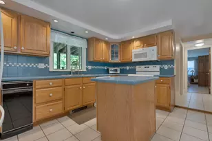 362 Gray Rd, Falmouth, ME 04105 - Photo 11