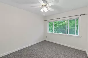 407 Lisbon St, Lisbon, ME 04250 - Photo 23