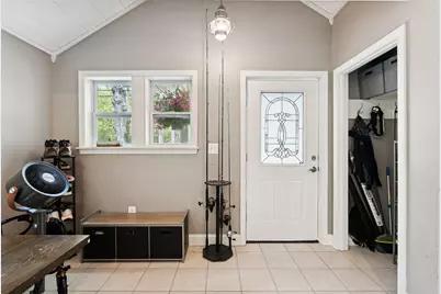 332 Portland Street, Yarmouth, ME 04096 - Photo 11