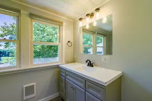 144 Highland Ave, Winthrop, ME 04364 - Photo 21