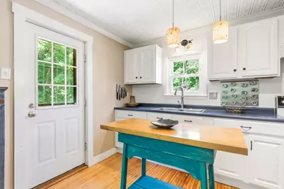 9 Cottage Place, Westbrook, ME 04092 - Photo 11