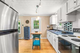 9 Cottage Pl, Westbrook, ME 04092 - Photo 17