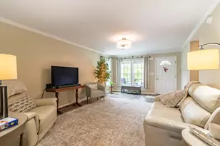 2 Vinalhaven Dr, Berwick, ME 03901 - Photo 9