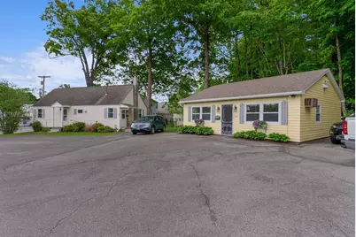 664 Maine Avenue, Farmingdale, ME 04344 - Photo 1