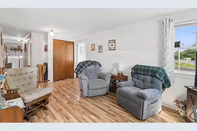 664 Maine Avenue, Farmingdale, ME 04344 - Photo 23