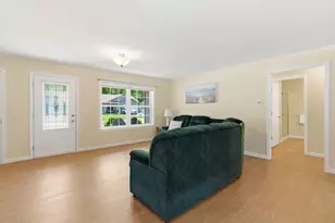 6 Berry Ln, Biddeford, ME 04005 - Photo 19