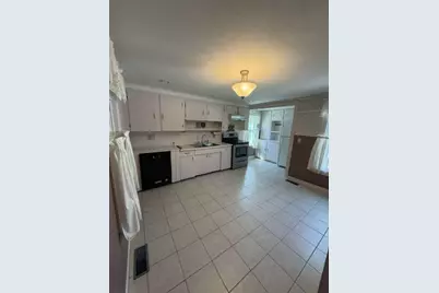 131 Beach Street, Saco, ME 04072 - Photo 9