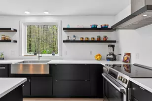 8 Mast Rd, Scarborough, ME 04074 - Photo 5