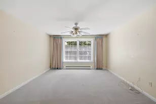 14 Hampton Glen Dr, Kennebunk, ME 04043 - Photo 1