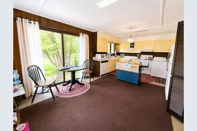 136 North Avenue, Skowhegan, ME 04976 - Photo 9