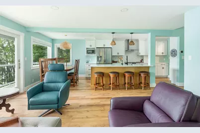 86 Everett Road, Auburn, ME 04210 - Photo 9