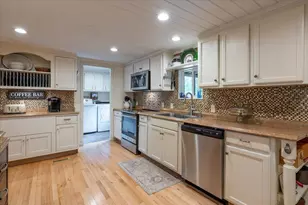 25 Pineview Ridge Rd, Boothbay, ME 04537 - Photo 15