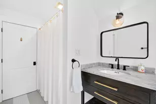 492 W Elm St, Yarmouth, ME 04096 - Photo 41