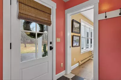 492 W Elm Street, Yarmouth, ME 04096 - Photo 7