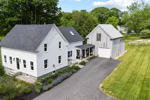 492 W Elm St, Yarmouth, ME 04096 - Photo 1