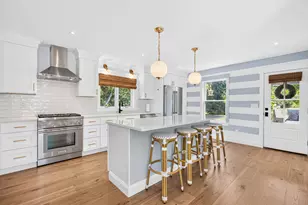 492 W Elm St, Yarmouth, ME 04096 - Photo 11