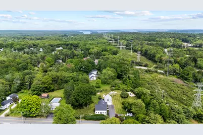 492 W Elm Street, Yarmouth, ME 04096 - Photo 49