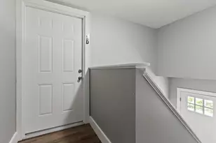 9 Cole St, South Portland, ME 04106 - Photo 7