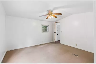 52 Summer Street, Mechanic Falls, ME 04256 - Photo 21