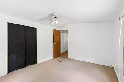 52 Summer Street, Mechanic Falls, ME 04256 - Photo 17