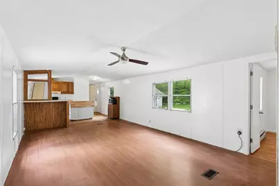 52 Summer Street, Mechanic Falls, ME 04256 - Photo 7