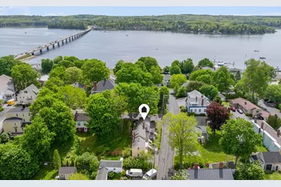 9 Bradbury Street, Wiscasset, ME 04578 - Photo 49