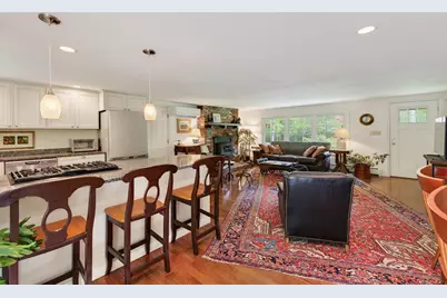 302 Foreside Road, Topsham, ME 04086 - Photo 13