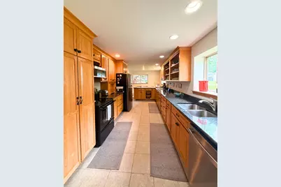 162 E Broadway Extension, Bangor, ME 04401 - Photo 3
