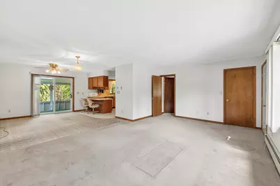 15 Owen Street, Lewiston, ME 04240 - Photo 11
