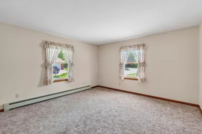 15 Owen Street, Lewiston, ME 04240 - Photo 21