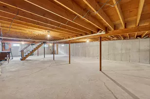 15 Owen St, Lewiston, ME 04240 - Photo 27
