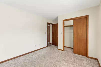 15 Owen Street, Lewiston, ME 04240 - Photo 23