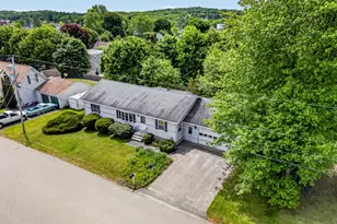 15 Owen St, Lewiston, ME 04240 - Photo 31