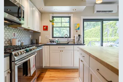 9 Fox Street, Portland, ME 04101 - Photo 15