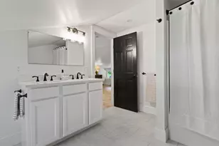 65 Middle Rd, Falmouth, ME 04105 - Photo 21