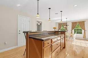 43 Payeur Cir, Sanford, ME 04073 - Photo 9