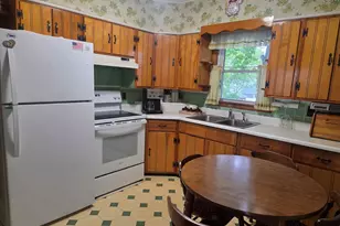 66 Poplar St, Millinocket, ME 04462 - Photo 5