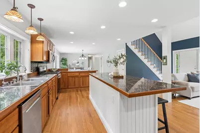 143 Falmouth Road, Falmouth, ME 04105 - Photo 9