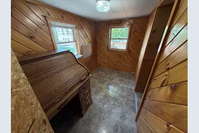 15 Pleasant Street, Dexter, ME 04930 - Photo 17