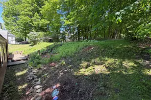 15 Pleasant St, Dexter, ME 04930 - Photo 33