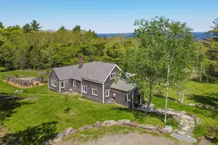 168 Chestnut St, Camden, ME 04843 - Photo 1