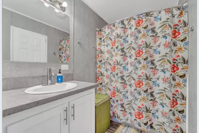 21 Purington Avenue, Mechanic Falls, ME 04256 - Photo 23
