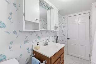 69 Railroad Ave, Sanford, ME 04083 - Photo 15